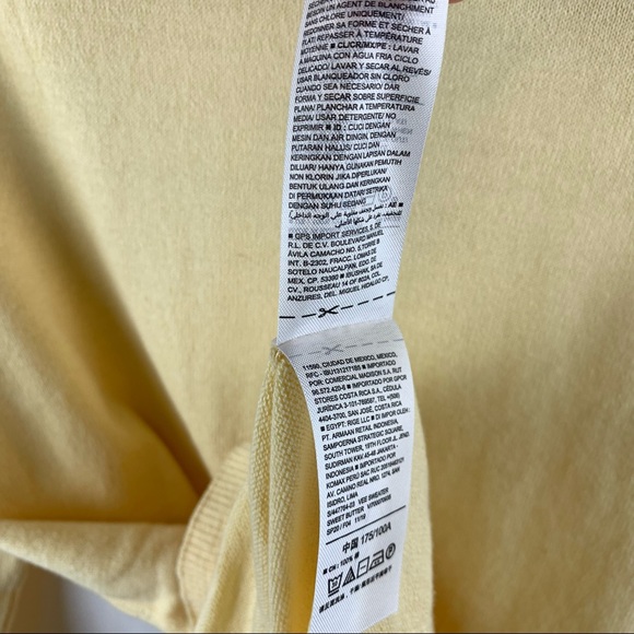 Old Navy Yellow V-Neck Lightweight Long Sleeve Sweater - Picture 8 of 15